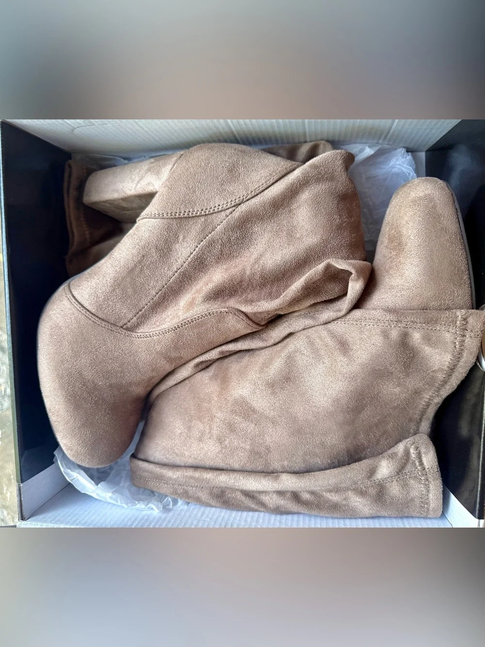 Torrid Women's Taupe Knee-High Block Heel Boots - NWT - Scrunched Boots